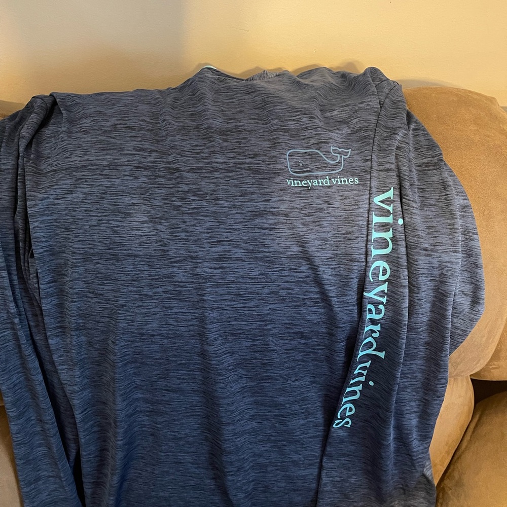Vineyard vines Performance shirt